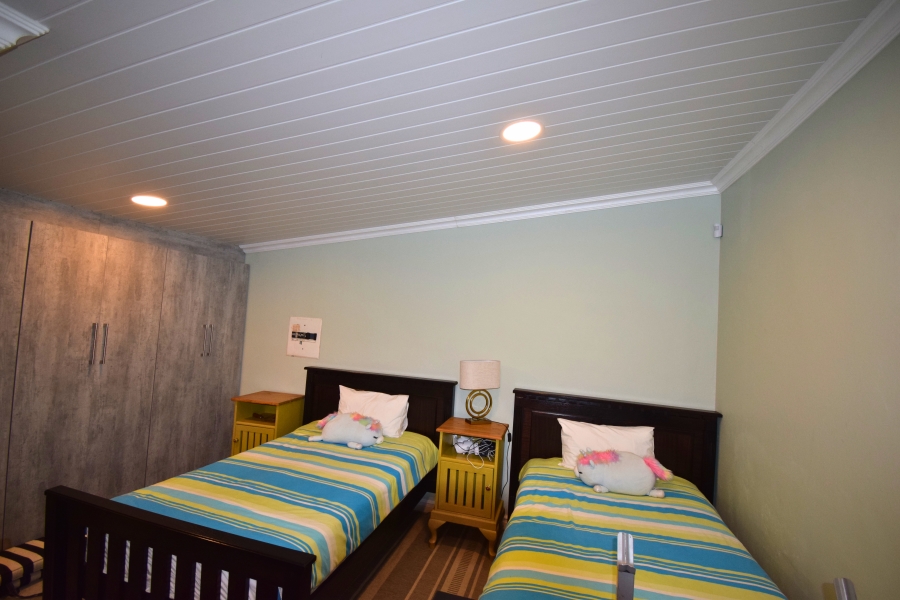 To Let 4 Bedroom Property for Rent in Jim Fouchepark Free State